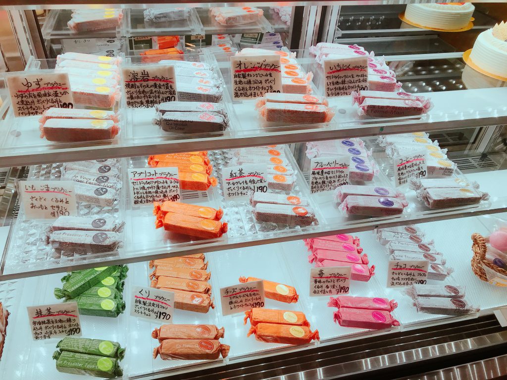鹿児島スウィーツ 僕が鹿児島で大好きな焼き菓子を紹介させていただく 国分ルセット あさほりブログ
